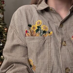 Sunflower embroidered brown and white flannel